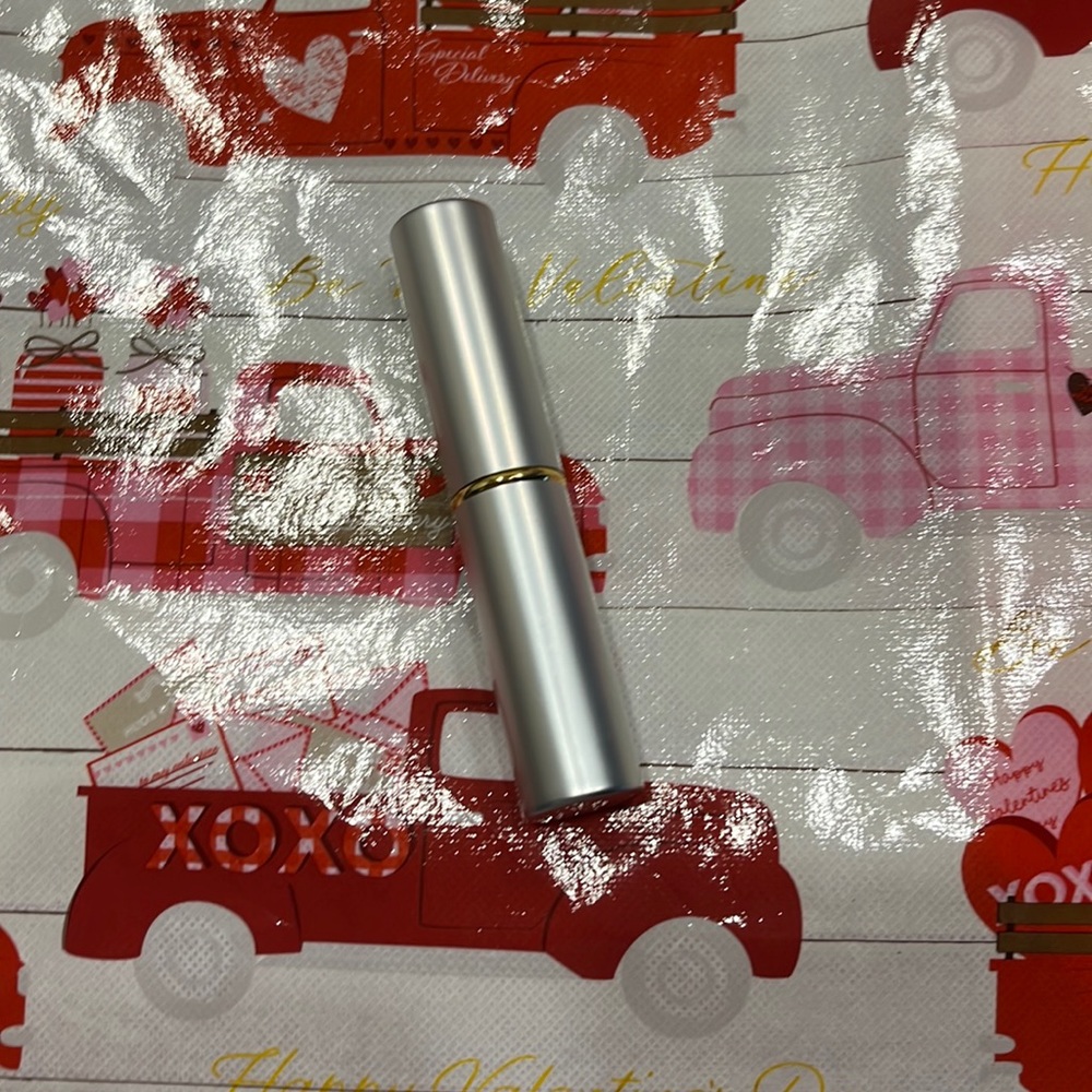 Retractable brush